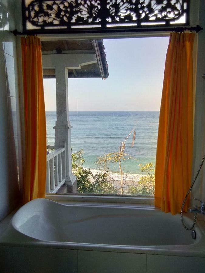 Stairway To Heaven Bungalows And Restaurant Amed  Room photo