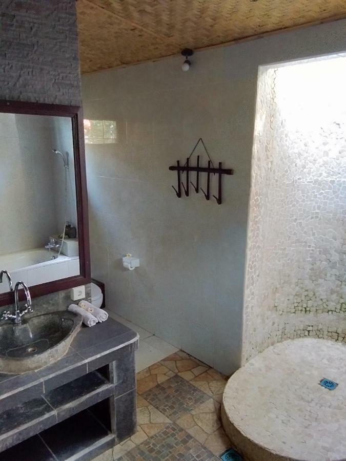 Stairway To Heaven Bungalows And Restaurant Amed  Room photo