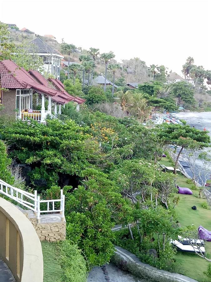 Stairway To Heaven Bungalows And Restaurant Amed  Exterior photo