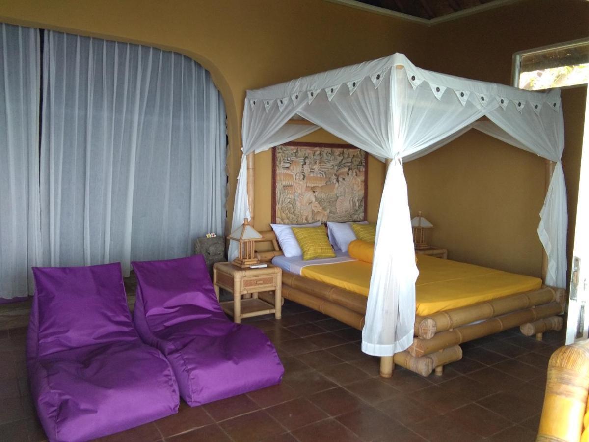 Stairway To Heaven Bungalows And Restaurant Amed  Exterior photo